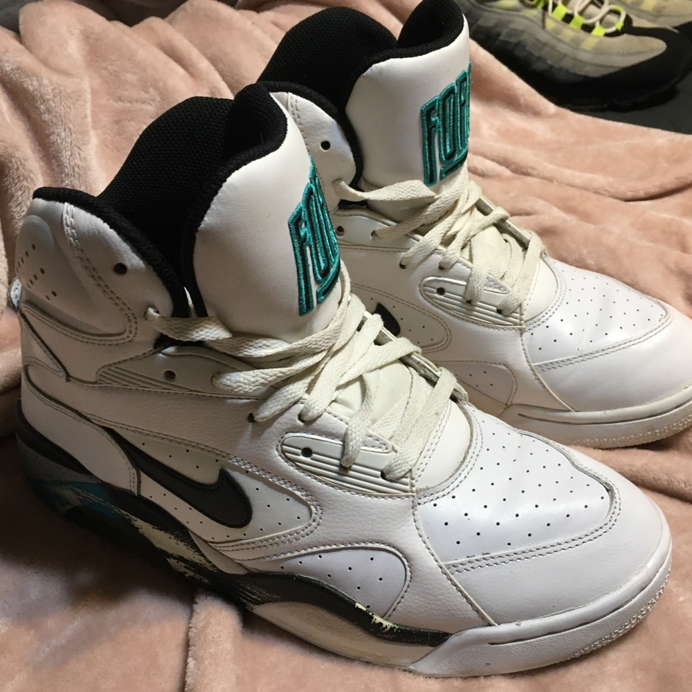 AIR FORCE 180 MID "WHITE GREY EMERALD"